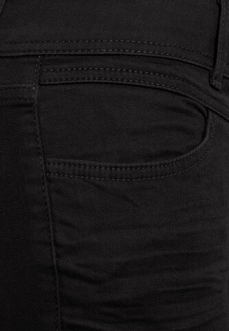 STREET ONE Slimfit Jeans 'York' in Schwarz