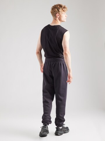 NEW ERA Конический (Tapered) Штаны в Синий