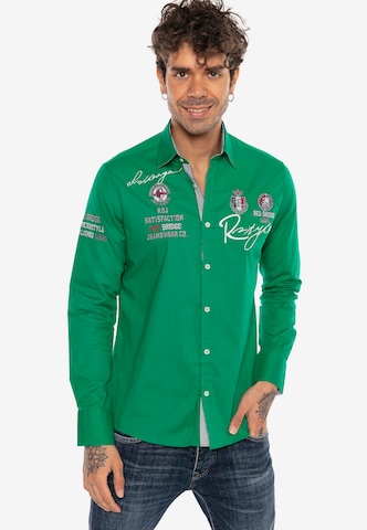Redbridge Slim fit Button Up Shirt in Green: front