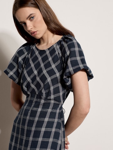 Apricot Jurk ' ' in Blauw