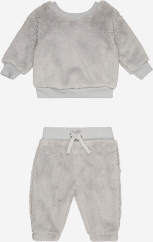 GAP Set in Grey: front