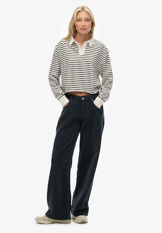 T-shirt 'Athletic Essentials' Superdry en beige