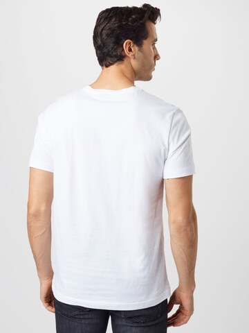 BOSS Тениска в бяло