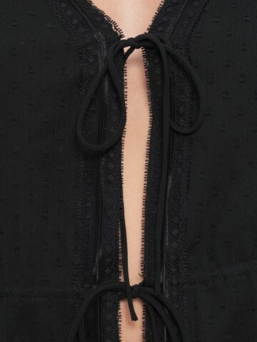 Bluză de la Abercrombie & Fitch pe negru