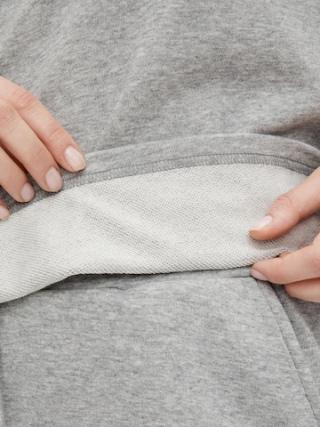 PIECES Sweatshirt 'Chilli' in Grey