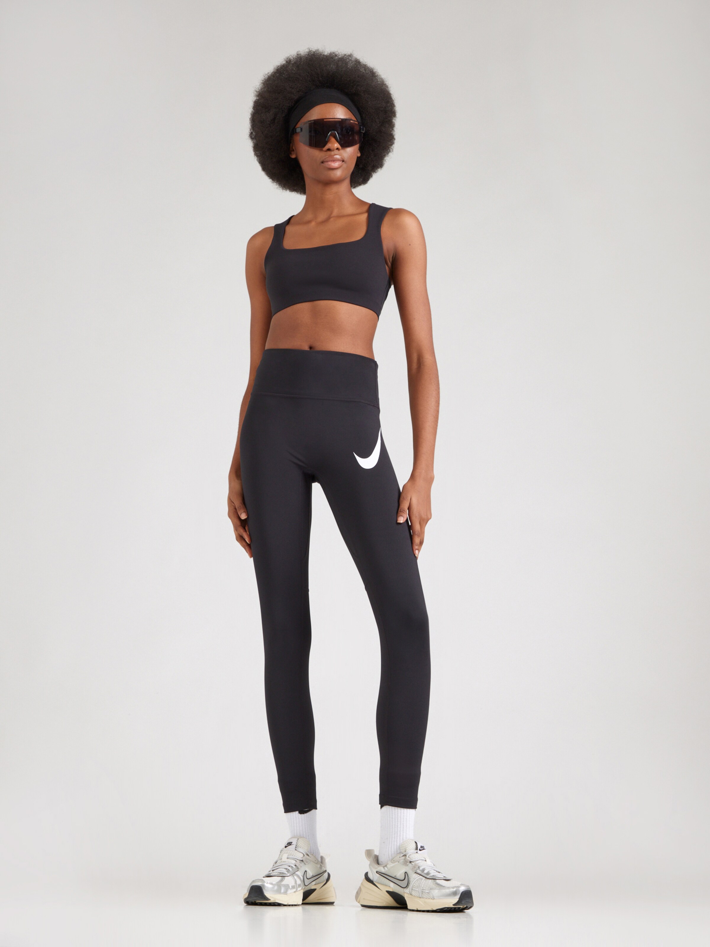 nike crop workout pants