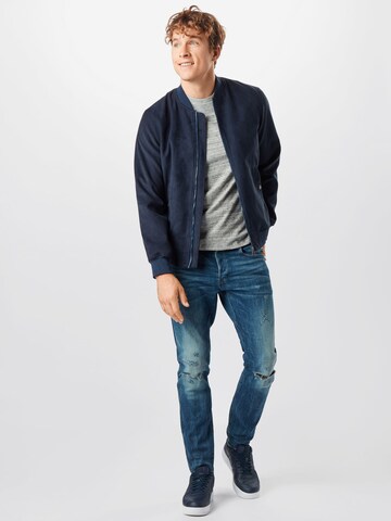 Tapered Tricou de la Superdry pe gri