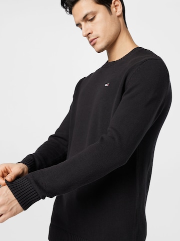 Tommy Jeans Sweater 'Essential' in Black