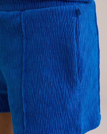 WE Fashion Regular Shorts in Blau