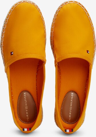 TOMMY HILFIGER Espadrilles in Oranje