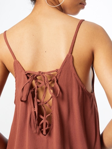 ABOUT YOU Top 'Elaina' in Brown