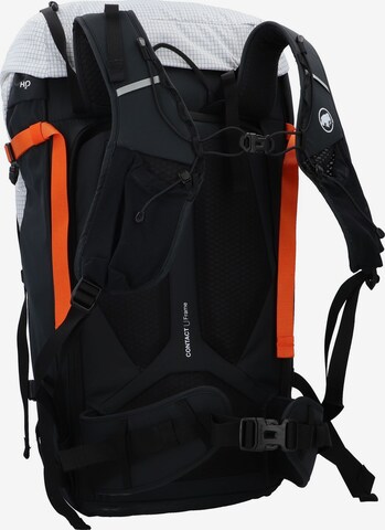 Zaino sportivo 'Trion 50' di MAMMUT in bianco