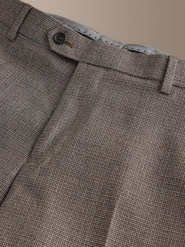 Next Slimfit Pantalon 'Signature' in Bruin