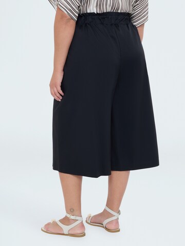 Wide leg Pantaloni di Fiorella Rubino in nero