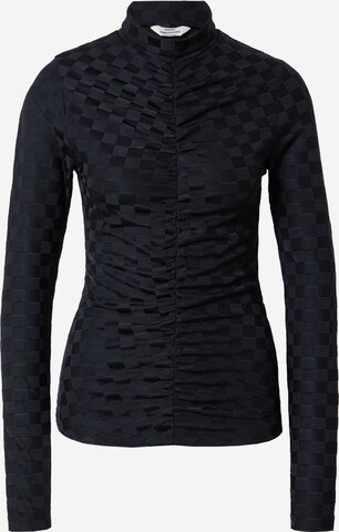 MADS NORGAARD COPENHAGEN Μπλουζάκι 'Adenau' σε μαύρο: μπροστά