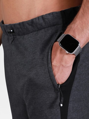 MOROTAI Regular Sporthose 'NEOTECH' in Grau