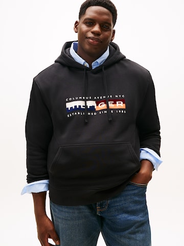Tommy Hilfiger Big & Tall Collegepaita värissä musta: etupuoli