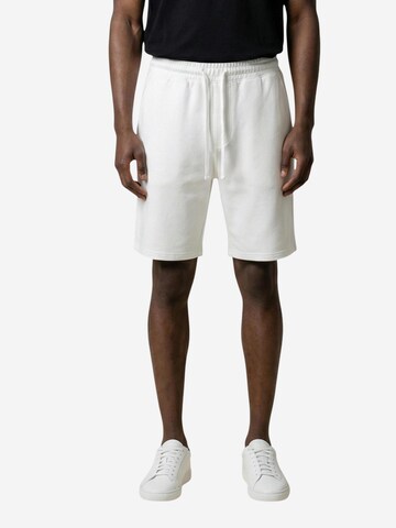 regular Pantaloni sportivi 'GL321SX-S26' di Gianni Lupo in bianco: frontale