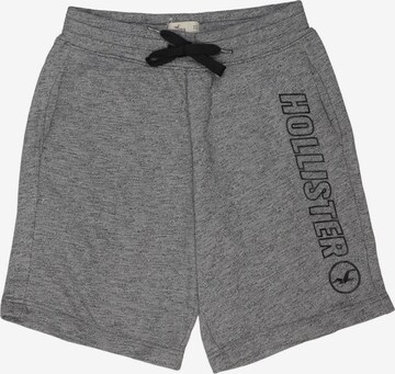 HOLLISTER Shorts in 29-30 in Grey: front