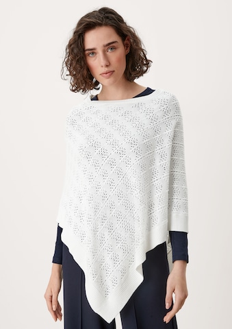 s.Oliver Cape in White: front