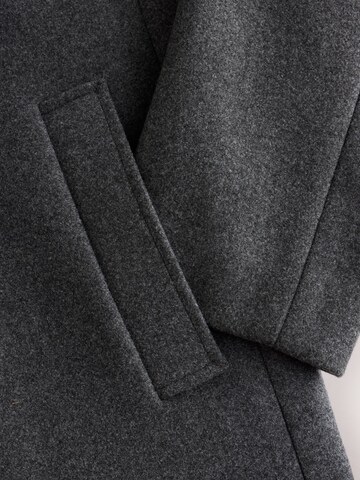 Next Mantel 'Epsom' in Grau