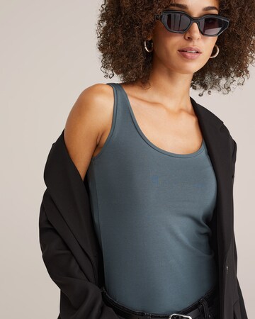 WE Fashion Топ в Зеленый