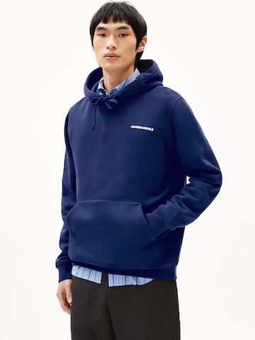 ARMEDANGELS Sweatshirt in Blauw: voorkant