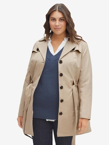 SHEEGO Between-Seasons Coat in Beige: front