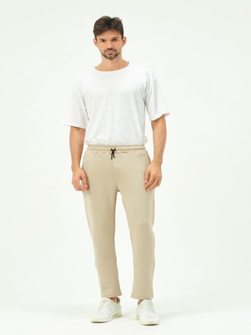 C&City Broek in Grijs: voorkant