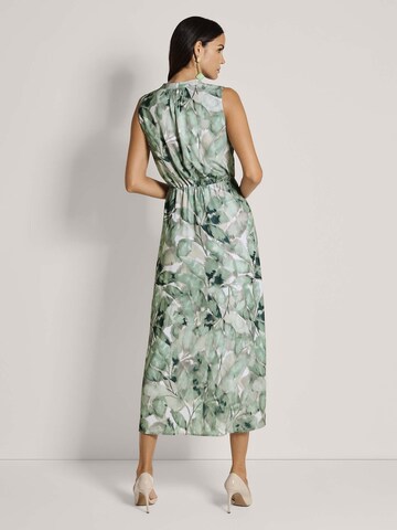 MADELEINE Kleid in Grün