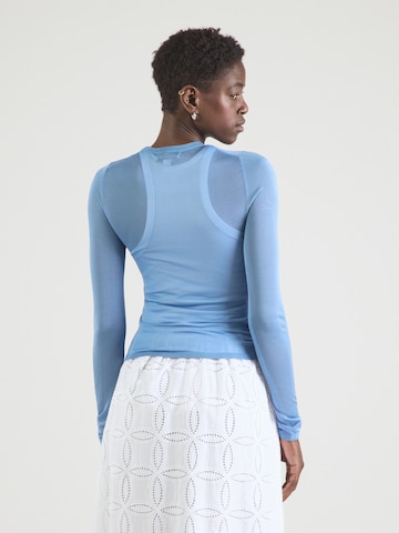 & Other Stories Sweter w kolorze niebieski