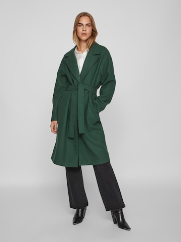 VILA Between-seasons coat 'Poko' in Green: front