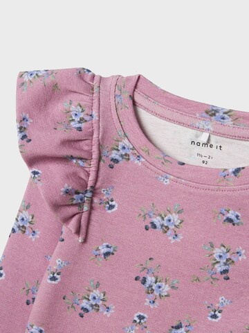 T-Shirt NAME IT en rose