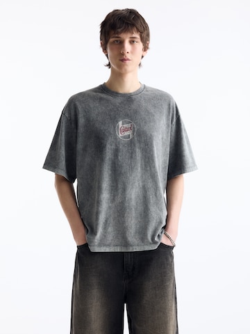 Pull&Bear Shirt 'CASTROL' in Zwart: voorkant