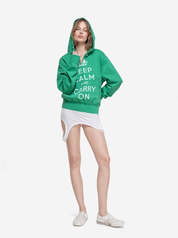 ENRAGE Sweatshirt 'RIPPED COLLAR HOODIE' i grøn