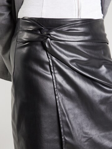 Molly BRACKEN Rock in Schwarz