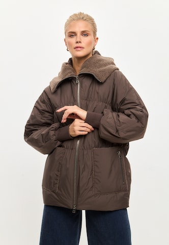 CESARE GASPARI Winter jacket in Brown: front