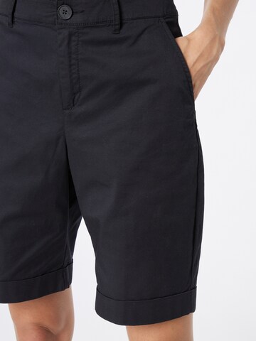 s.Oliver Regular Shorts in Schwarz