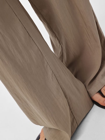 Wide leg Pantaloni 'JABINA' di PIECES in verde