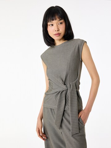 Koton Bluse in Grau: Vorderseite