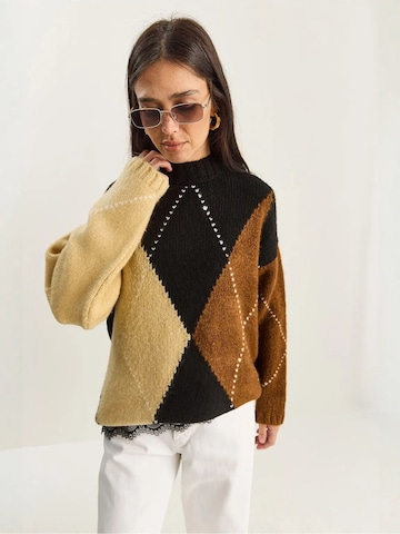 Bianco Lucci - Pullover em preto