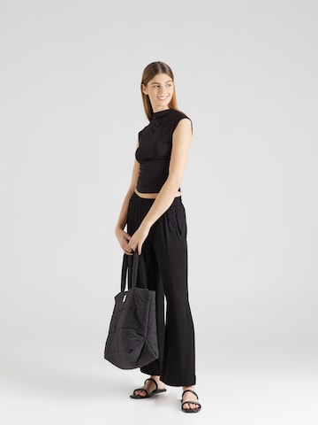 Wide leg Pantaloni 'Cherry' di mazine in nero