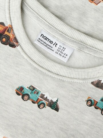 NAME IT Sweatshirt 'NMMONIKIAN' i grå