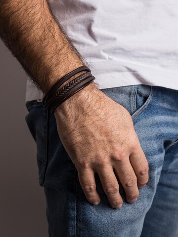 Akitsune Bracelet 'Pax' in Brown: front