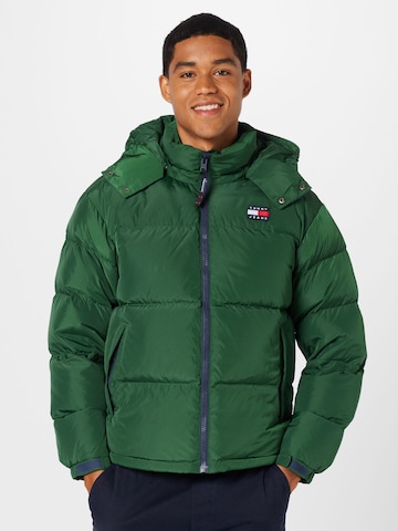 Tommy Jeans Зимняя куртка 'ALASKA' в Зеленый: спереди