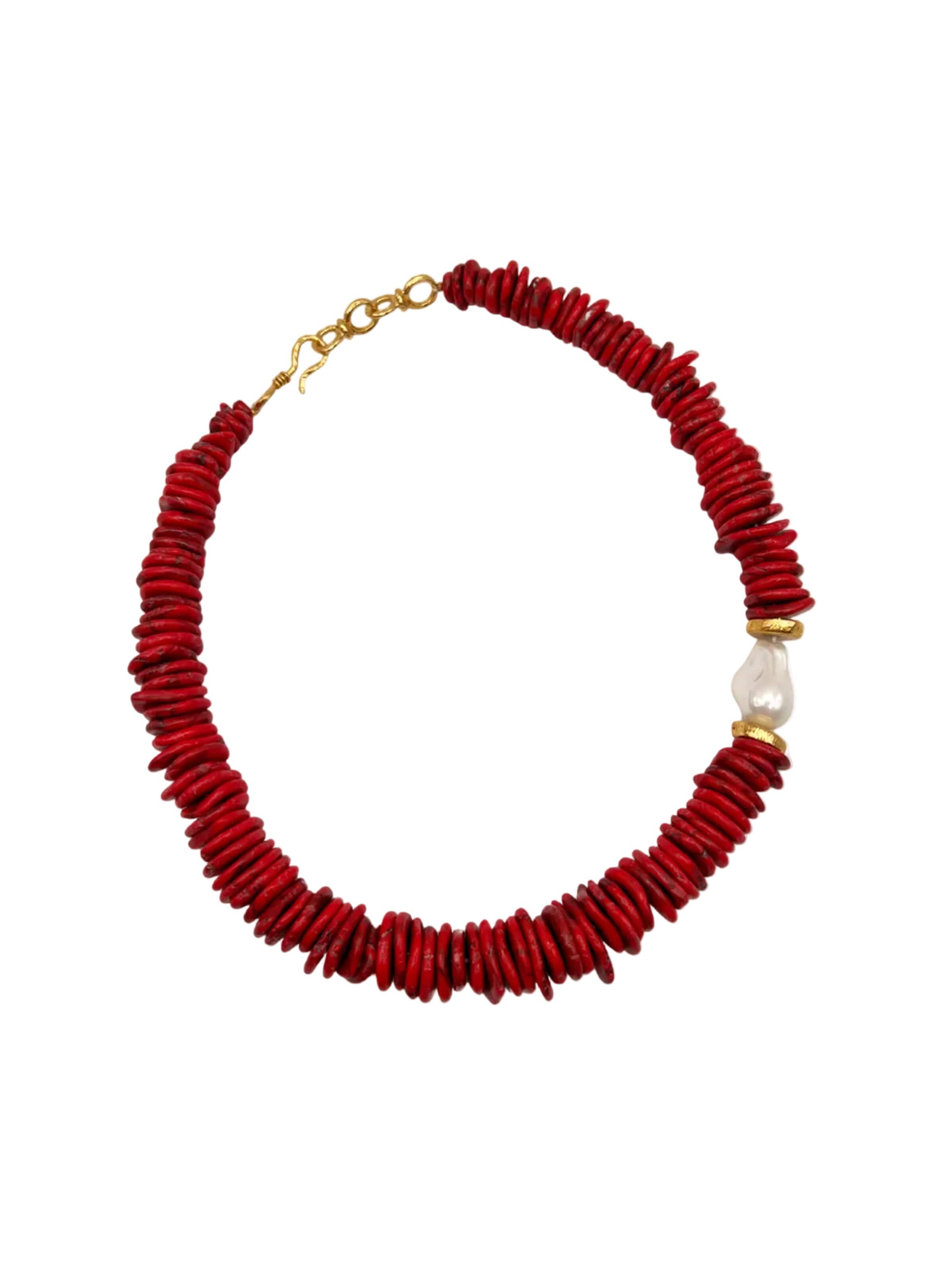 Les Reines Řetízek 'Mimosa - Beaded Necklace (Coral) with Pearl' – oranžová: přední strana
