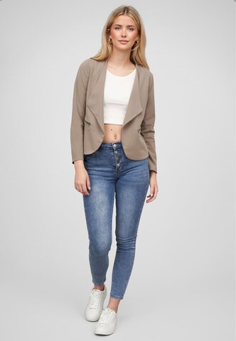 Cloud5ive Blazers in Bruin