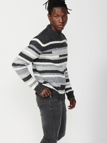 KOROSHI Sweater in Grey