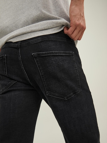 Regular Jeans 'Mike' de la JACK & JONES pe negru