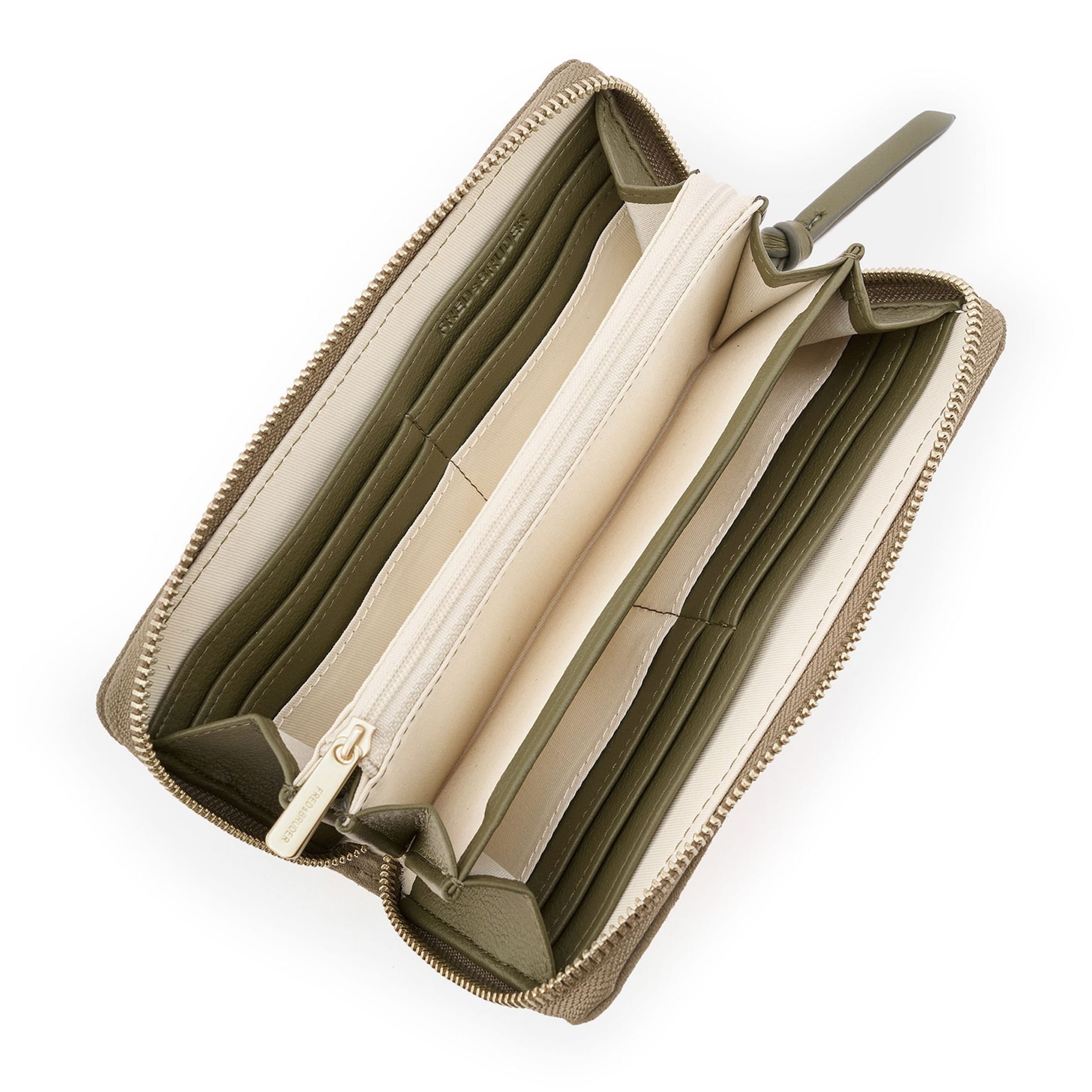 Porte-monnaies 'The Beaded One' FREDsBRUDER en vert